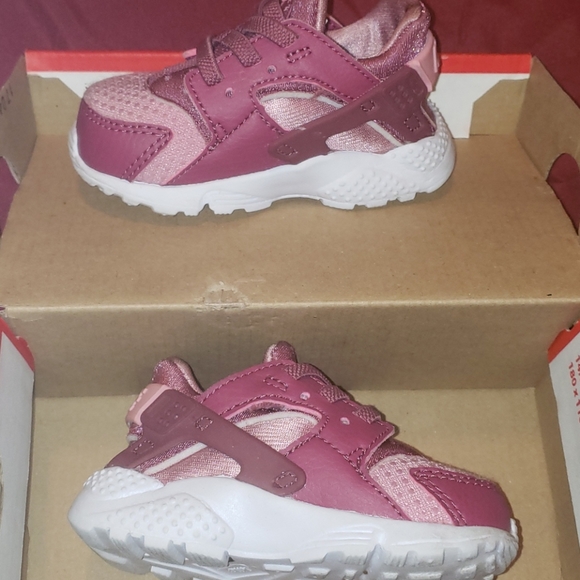 Huarache - Picture 1 of 3